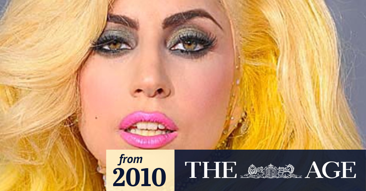 Lady Gaga Just Dance The Biography 0686